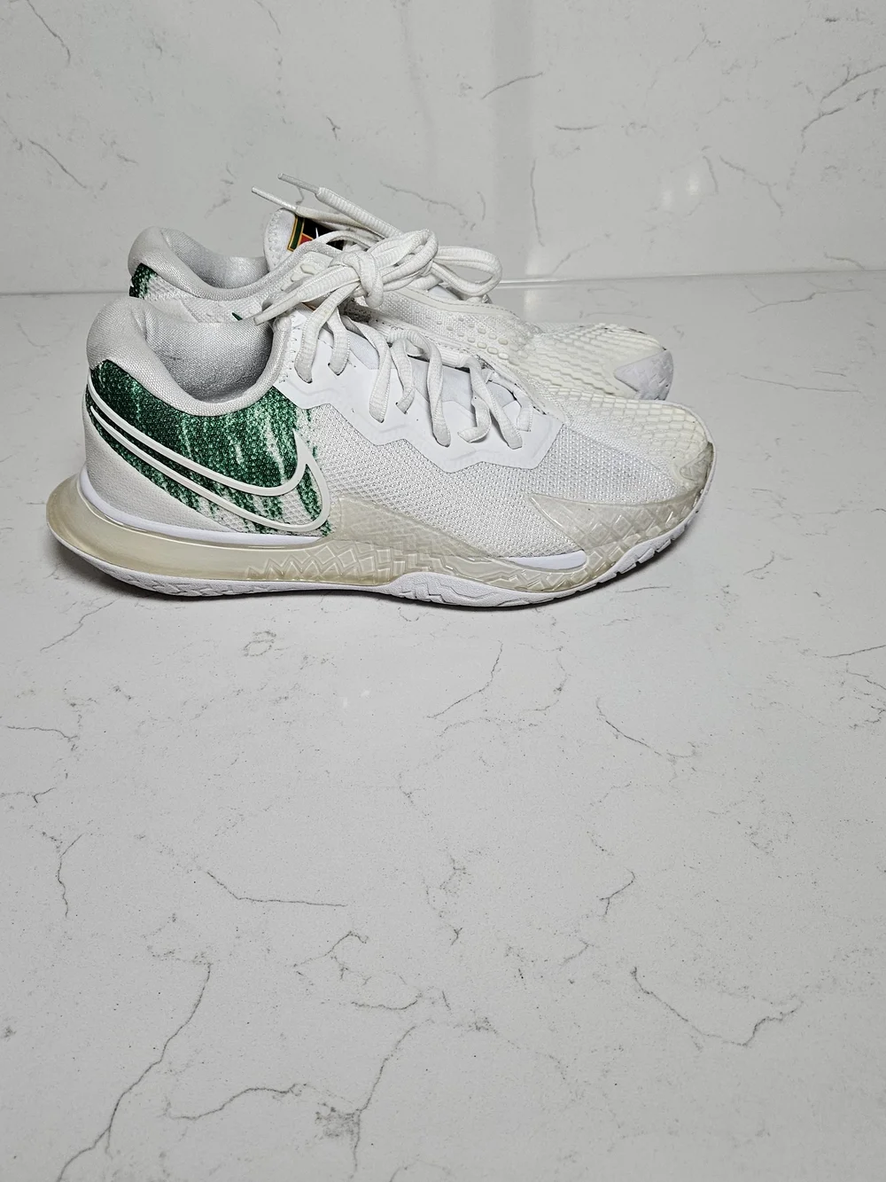 Nike Court Zoom Vapor Cage 4 Tennis Shoes Size 6.5 Green Swoosh